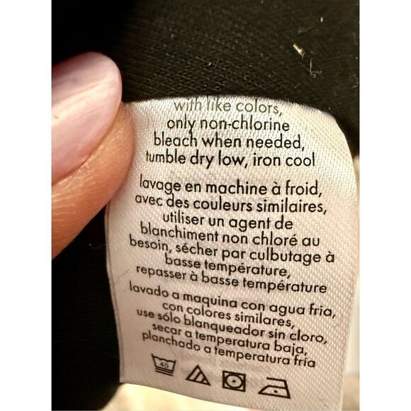 NWT WEWOREWHAT Faux Fur Black Mini Skirt.  Size 00 - Picture 5 of 12